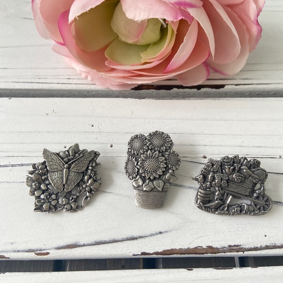 Birds and Blooms Vintage Pins (set of 3) - Picture 1 of 5